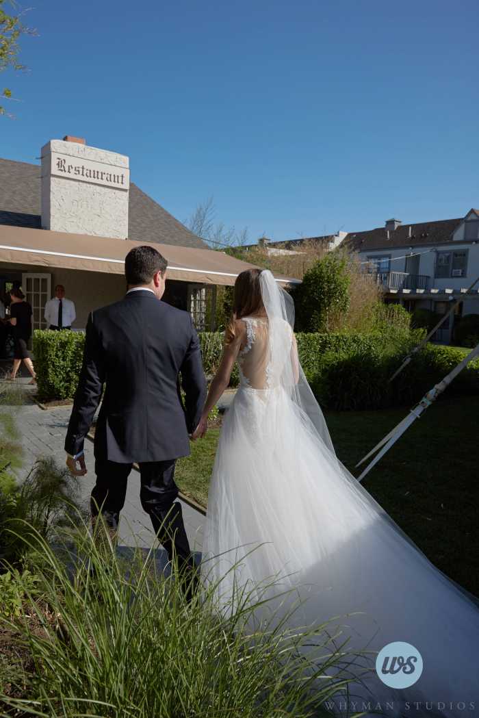 Sole East: Outdoor Weddings. Photo: Whyman Studios